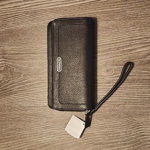 NWT Coach black leather wallet